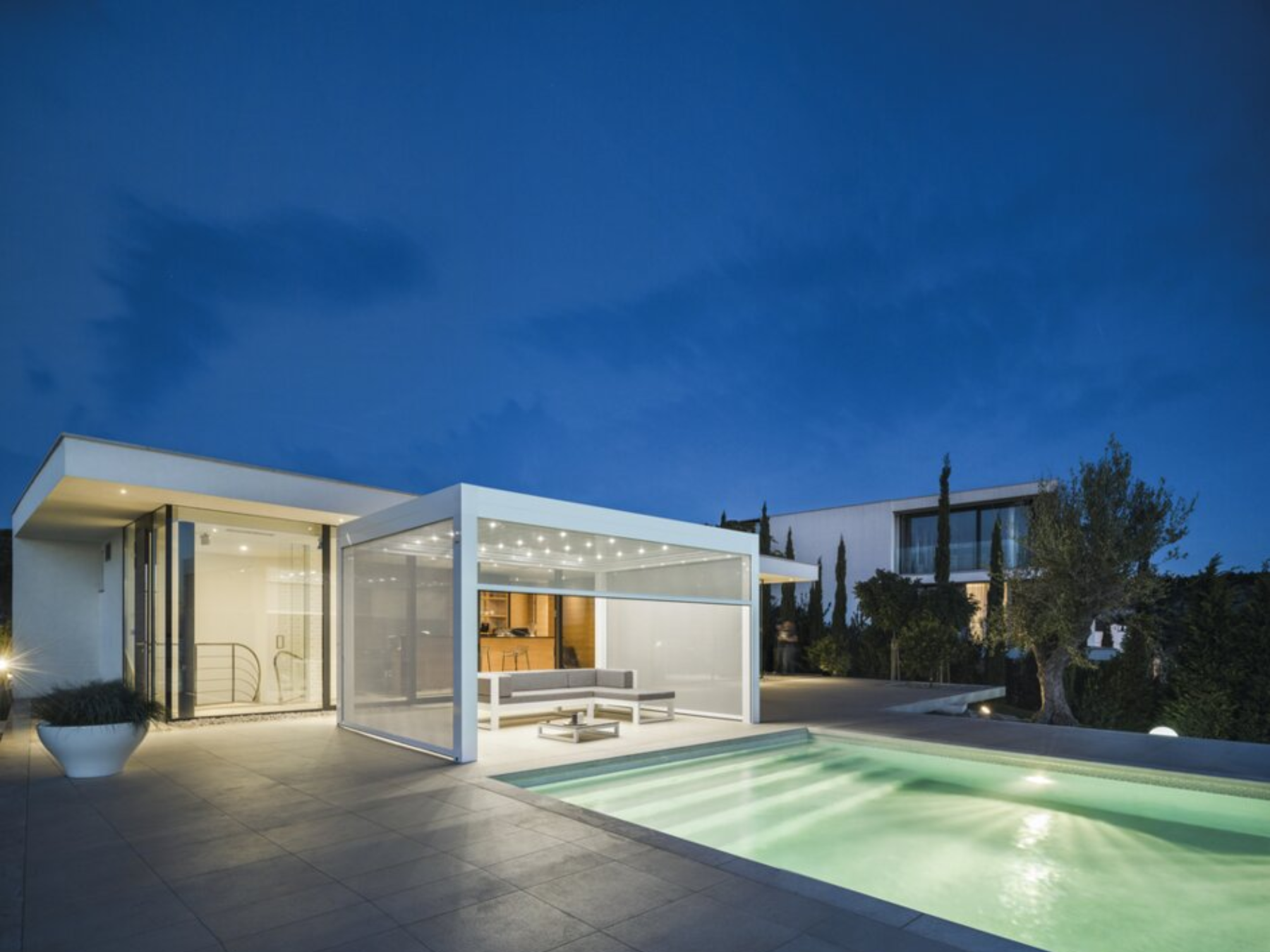 VARIA - Pergola Bioclimatica