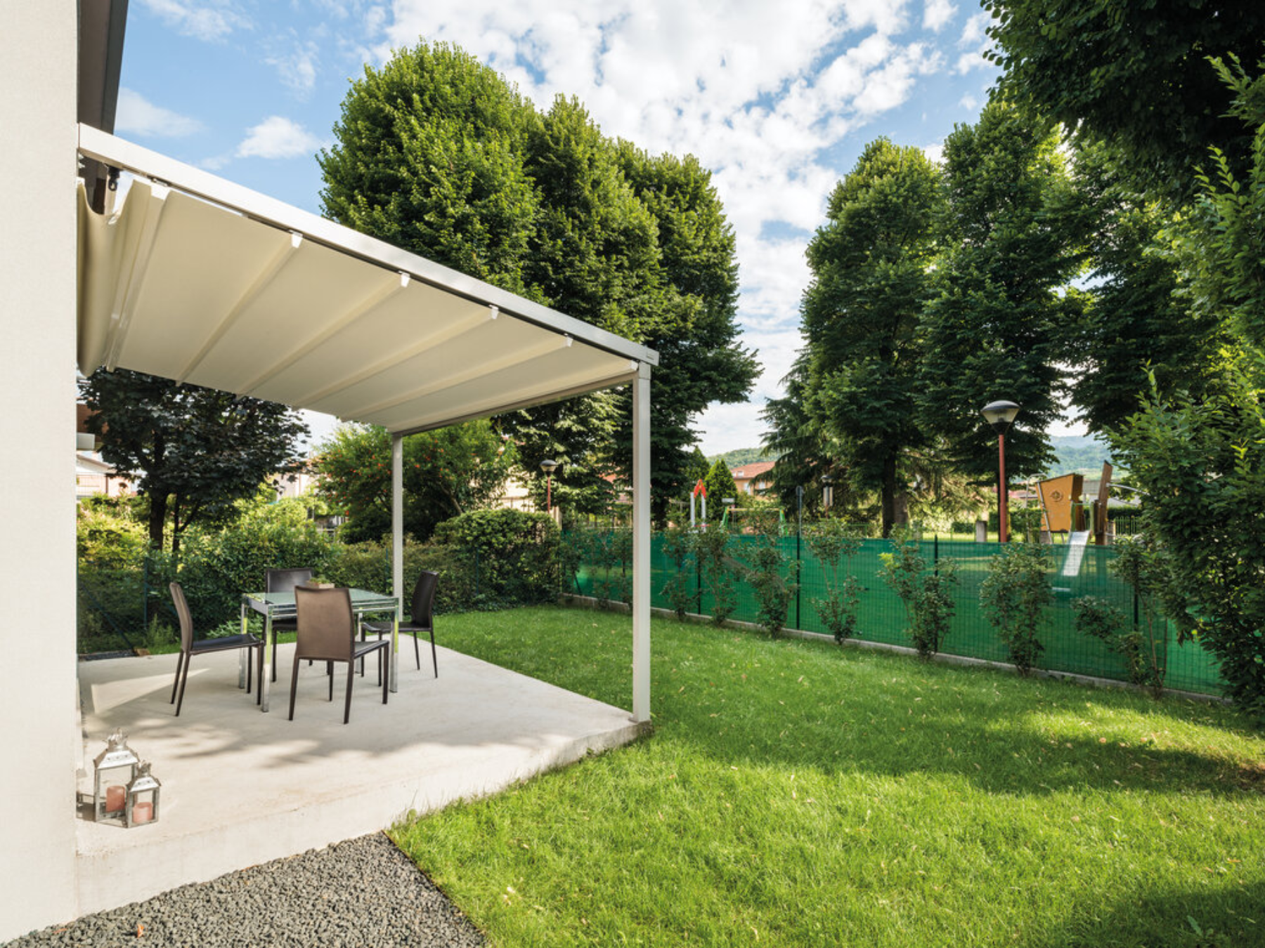 JEANS – Pergola Addossata con Telo Retraibile