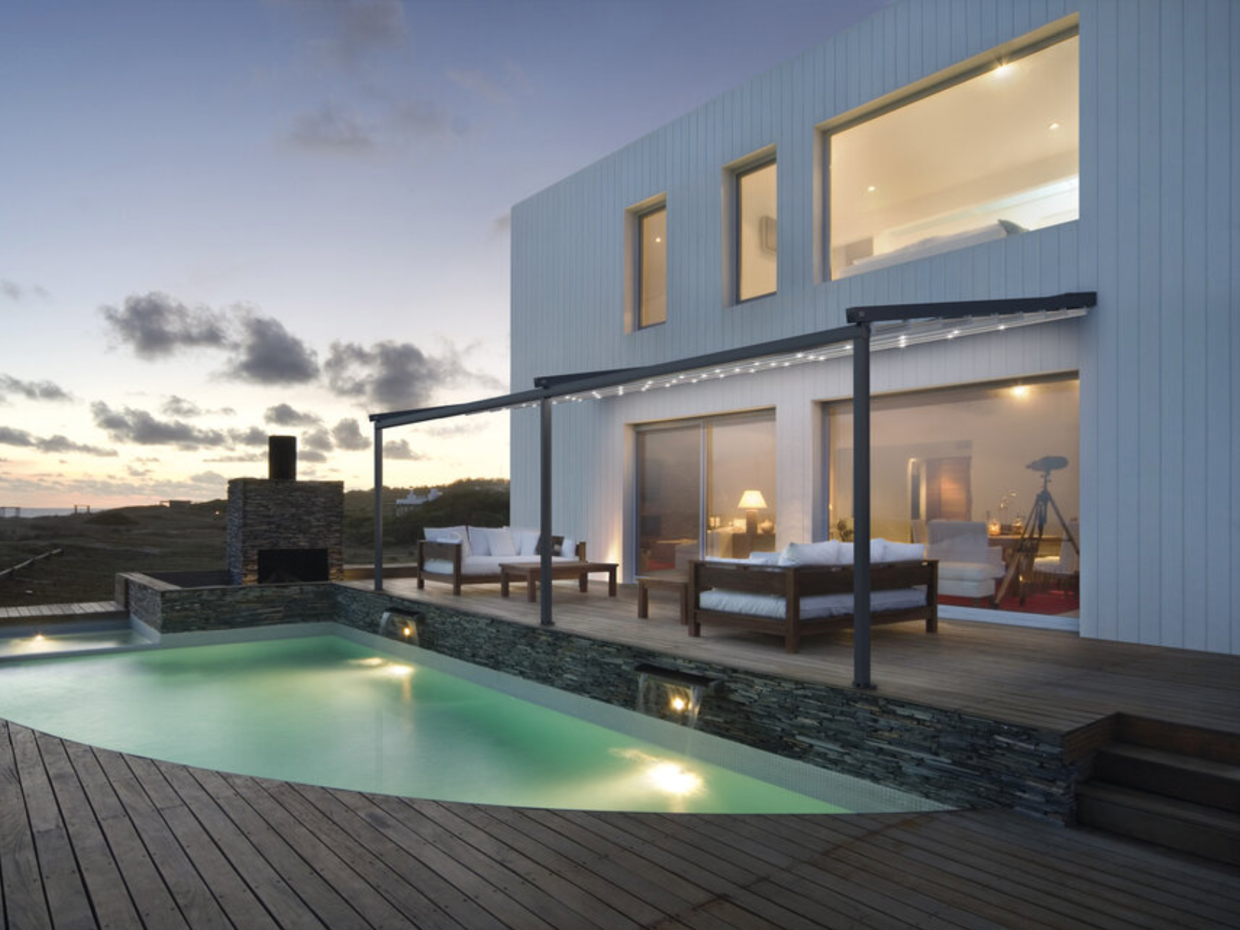 JEANS – Pergola Addossata con Telo Retraibile