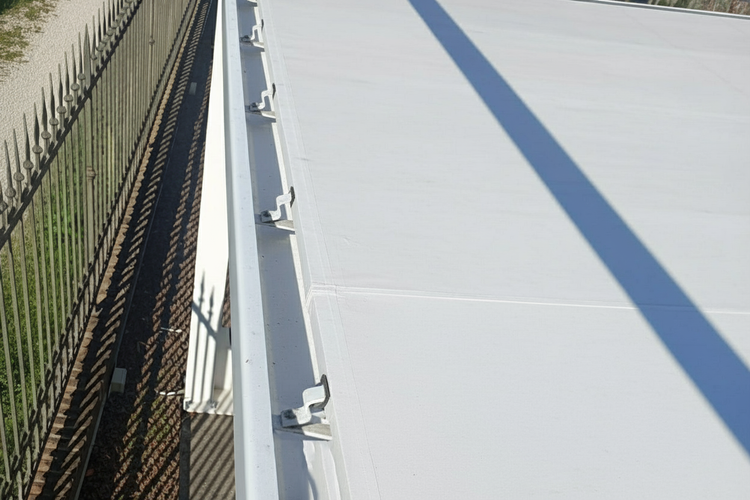 Immagine con gancetto naturale